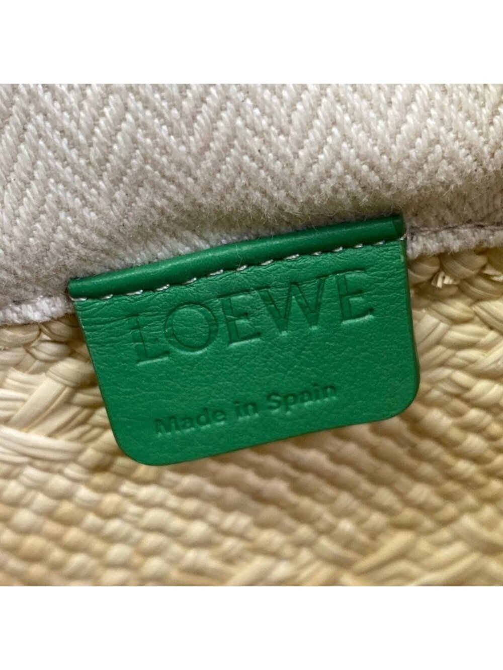 Loewe Shoulder Bag Square Pocket Ivory Green Multi Beads Flower Drawstring Braid - Picture 8 of 15